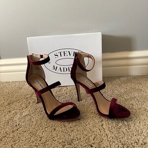Steve Madden Women's Burgundy Velvet Heels